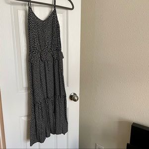 Cute maxi dress, soft and flowy, sleeveless.